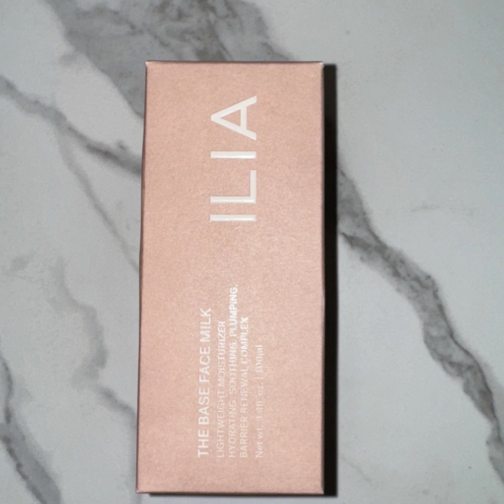 ILIA - The Base Face Milk Essence + Lightweight 3.4 Fl Oz BRAND NEW‼️‼️‼️